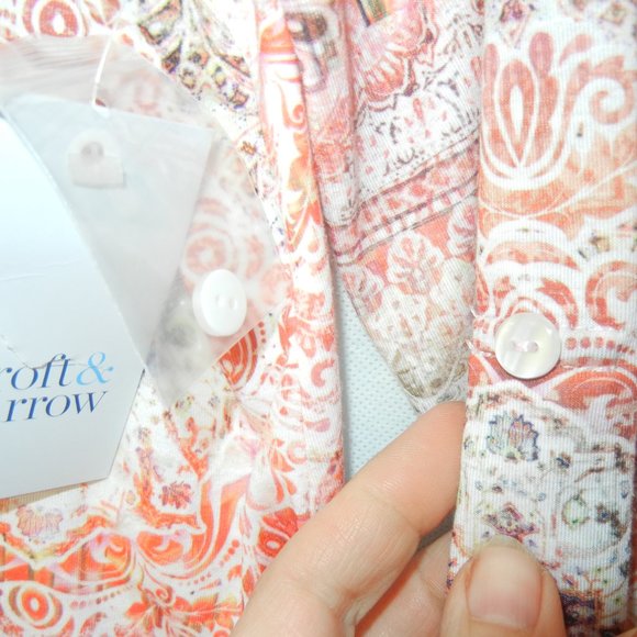 NEW! Wmn LARGE Long Sleeve Roll Tab Open Split Front Knit Top Flutter Hem NWT - Picture 12 of 14